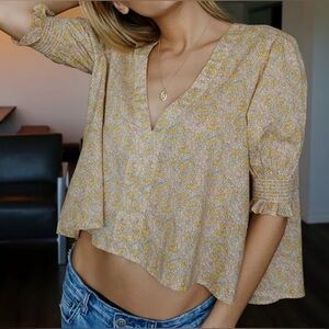 URBAN OUTFITTERS Floral Crop Top